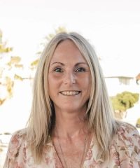 Journeys of Love – Lesley Meinema