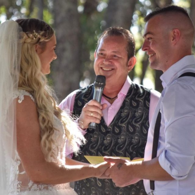 Always & Forever Celebrant – Wayne B Eadon (English, French, German & Burmese)